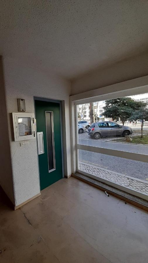 Carcavelos Surf Beach House Carcavelos (Lisbon) Exterior foto